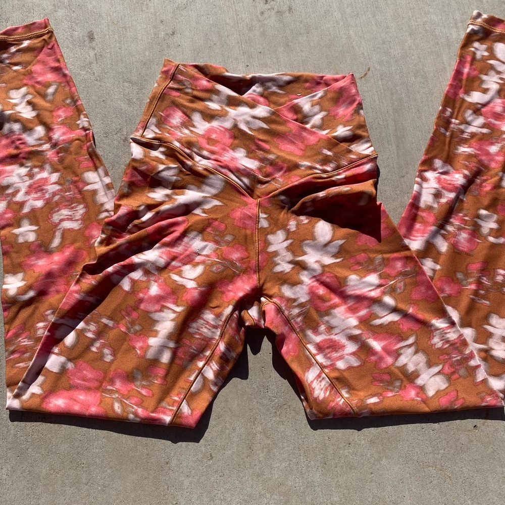 Aerie Offline Orange Pink and White Floral Mid-High Rise leggings